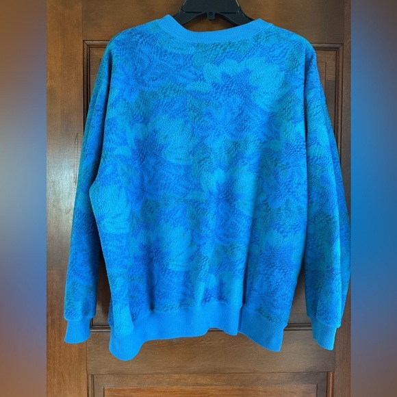 Vintage Fuzzy Blue Pattern Sweatshirt - Picture 2 of 4